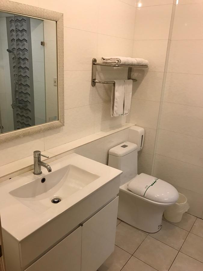 Xin Yuan Motel Ταϊχούνγκ Εξωτερικό φωτογραφία